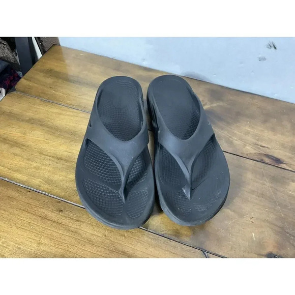 Oofos Ooriginal Unisex Recovery Flip Flop Sandals Mens 10 Womens 12 Matte Black - Picture 3 of 8